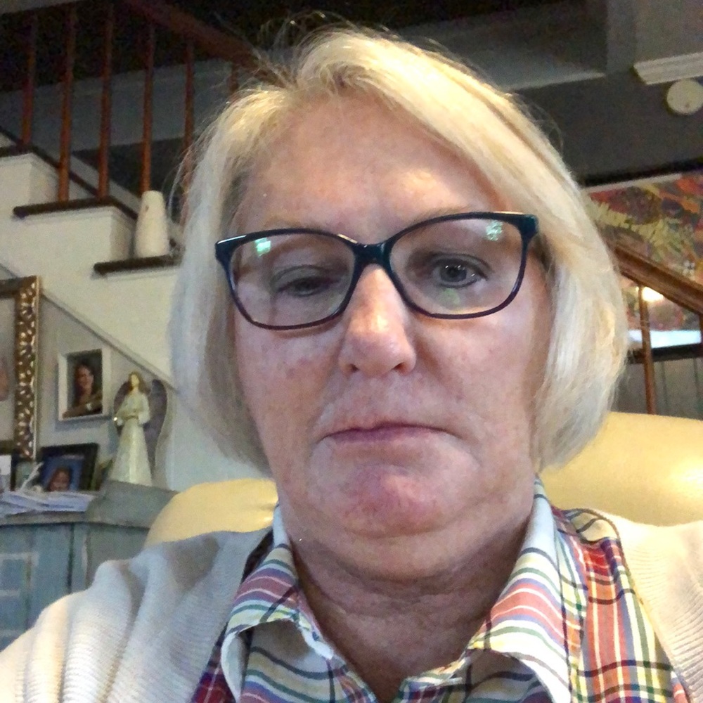 Meet your Posher, Teresa